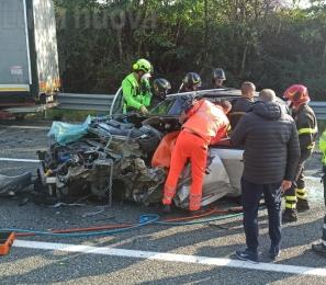Pianezza, schianto sulla variante: grave una donna