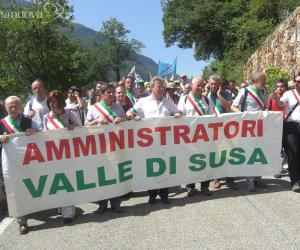 No Tav: marcia dei sindaci ‘nel congelatore’