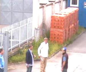 Prendevano materiali edili e li rivendevano senza pagarli