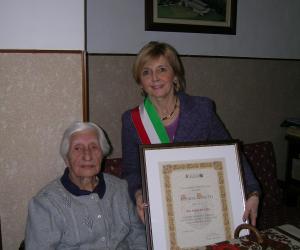 Nonna Teresa compie 100 anni