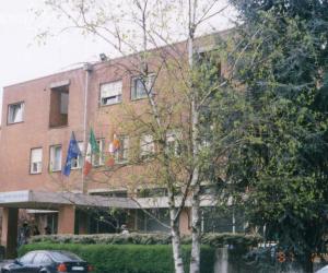 Donna muore al pronto soccorso, il figlio si rivolge alla procura