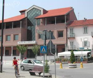 Prestiti a interessi zero e buoni sconti per le famiglie in difficoltà