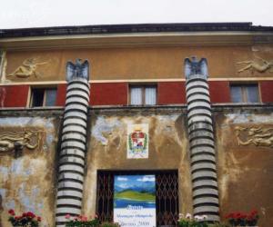 Quattro milioni per teatro civico e castello di Adelaide