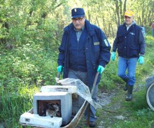 500 volontari e tonnellate di rifiuti per Puliamo il Sangone