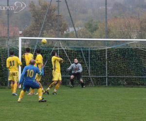 Defibrillatori in tutti i campi da calcio della città