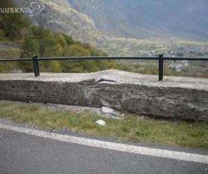 Frana la riva del Cenischia, il ponte è a rischio