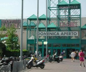 Tenta di rubare un televisore, denunciato