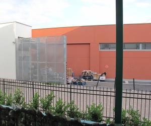 Il supermercato sveglia tutti alle 6 di mattina