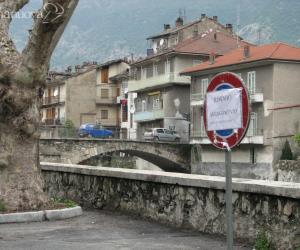 Picchiato per aver difeso un'amica vittima di molestie sessuali