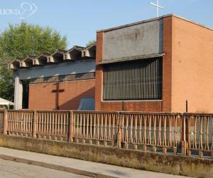 Nessun palazzo al posto della vecchia parrocchia