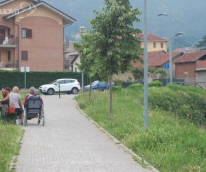 Internet gratis al fresco del parco o al tepore del centro multimediale
