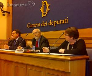 I giornali minacciati da crisi e bavagli