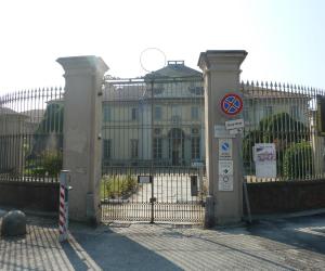 Villa Cristina, addetti senza stipendi