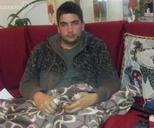 Stefano torna a casa: «Il botto, poi il sangue»