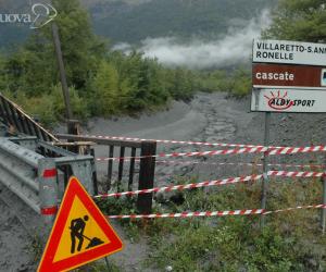 Un'altra bomba sulla sponda del rio