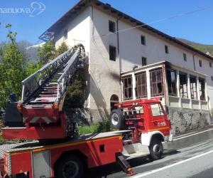 Venaus, lo storico albergo distrutto dalle fiamme