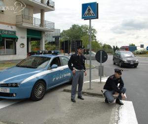 Travolge e uccide un ciclista e poi va a dormire