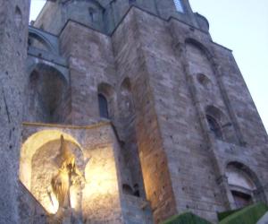 La Sacra vorano per i tesori dei vicini