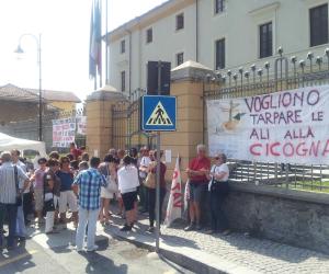 Punto nascite, riesplode la protesta delle mamme