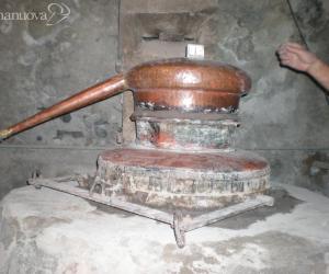 Museo della grappa alla memoria di Joannas