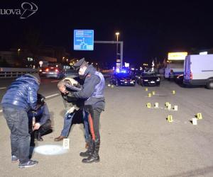 Pioggia di colpi all'orario di chiusura