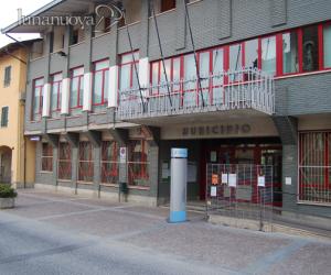 Piazza Pertini: via al piano di riqualificazione
