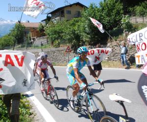 Il Giro torna al Colle delle Finestre