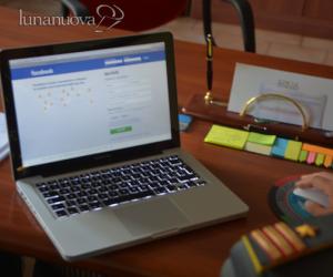 Lavoratori in nero ma su Facebook