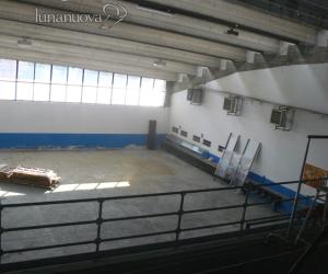 Convivenza difficile all'ex bocciodromo
