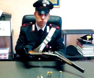 A spasso col fucile: fermati e arrestati