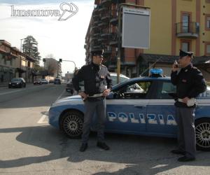 Colto in flagrante il molestatore in azione sul bus