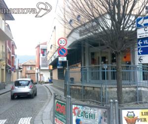 Via Roma, già raccolte 300 firme per dire "no"