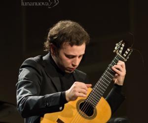 Pietro Locatto in concerto a S.Rocco di Condove per "Tastar de corda"