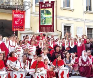 Profondo rosso nel Torneo storico: i Franchi trionfano sul filo di lana