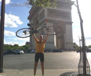 A Parigi in bici per raccogliere fondi: le Molinette avrà l'ecografo nuovo