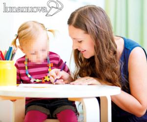 Baby sitter di giorno, ladra di notte