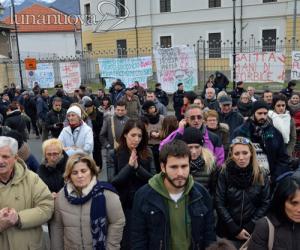 Ospedale blindato, sale la tensione