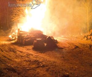 Notte di fuoco tra Vaie e Chiusa: colpite due ditte, piromane in azione?