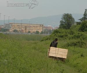 L'ecocentro è terra di conquista, colpa delle "favelas" di viale Certosa
