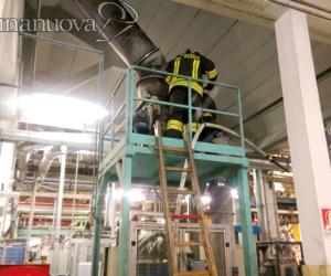 Calo di tensione elettrica: brucia il forno, operai evacuati