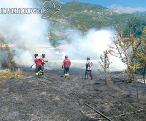 Bussoleno: taglia l'erba e provoca un incendio