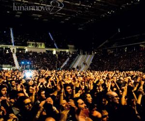S.Ambrogio: precipita nel vuoto dal terzo anello al concerto di Zero