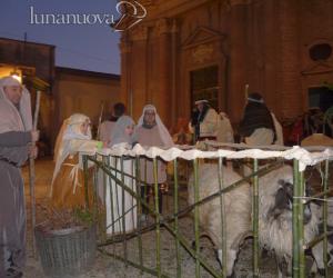 S.Ambrogio: il Natale in paese lo porta il "presepe vivente"