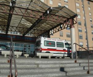 «Gli ospedali non sono carceri, liberalizzare gli orari di visita»