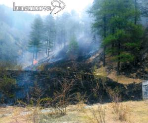 Cesana: due incendi in poche ore nella borgata Fenils