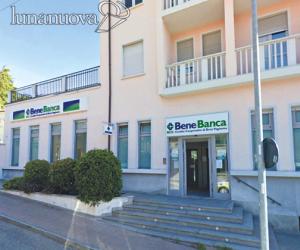 Rivoli, colpo da 100mila euro ieri in centro alla Bene Banca