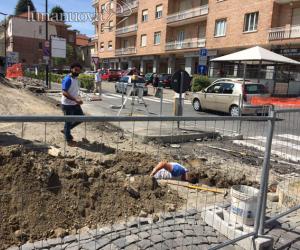 Rivoli: «I lavori in corso tolgono clienti ai negozi» 