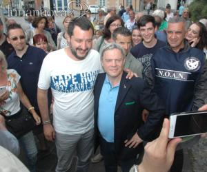 Grugliasco, il ciclone Salvini accende la piazza e lancia la sfida elettorale