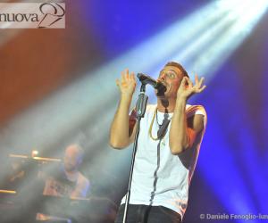 Francesco Gabbani dopo Sanremo conquista il GruVillage