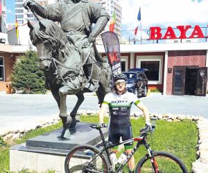 Susa: Giordano Abbà sulle tracce di Gengis Khan nel Mongolia Bike
